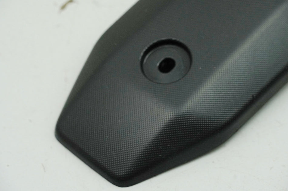 YAMAHA MT07 RM04 Verkleidung Tank mitte Deckel Abdeckung Cover Tankverkleidung