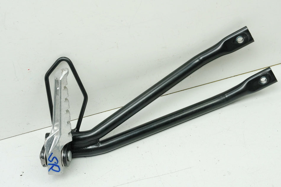 APRILIA RS 125 RS4 ZD4TW Sistema de estriberas reposapiés derecho trasero soporte estribera