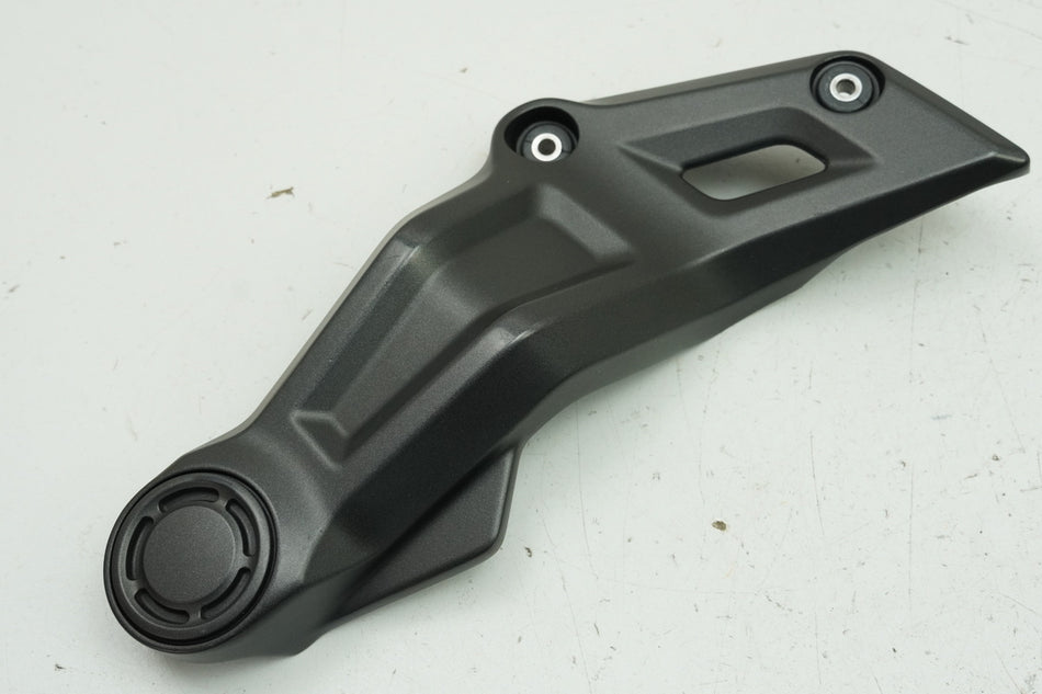 YAMAHA MT07 RM04 Tapa reposapiés derecho Embellecedor Cubierta Marco Tirante Tapa