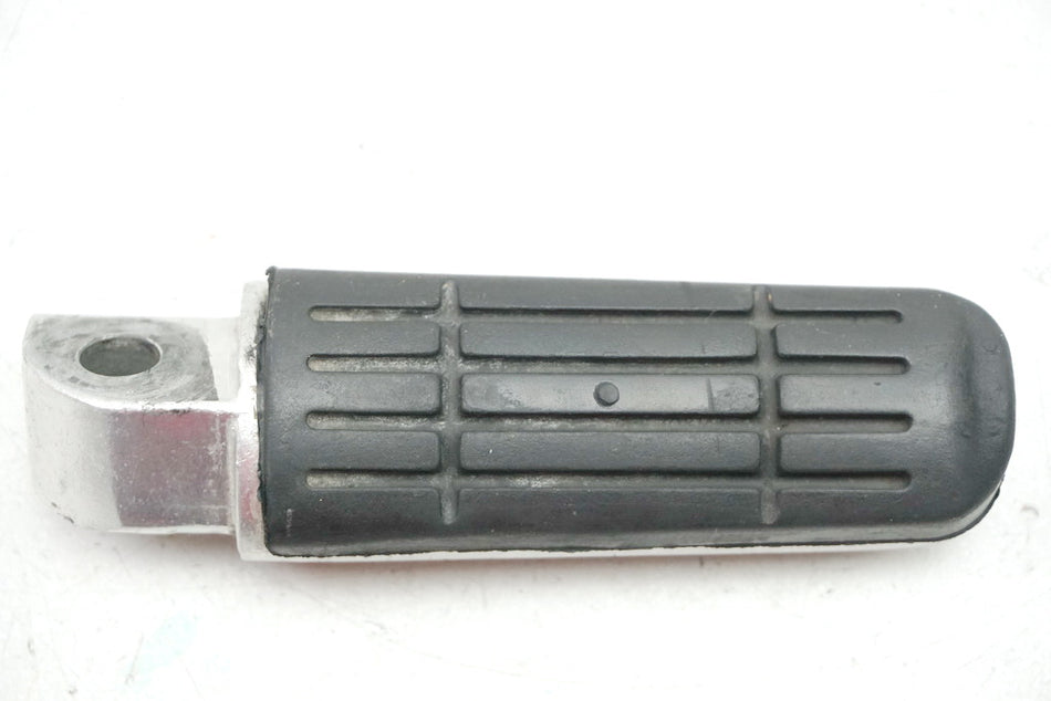 YAMAHA TDM 900 RN08 FOOTREST PASSENGER RIGHT