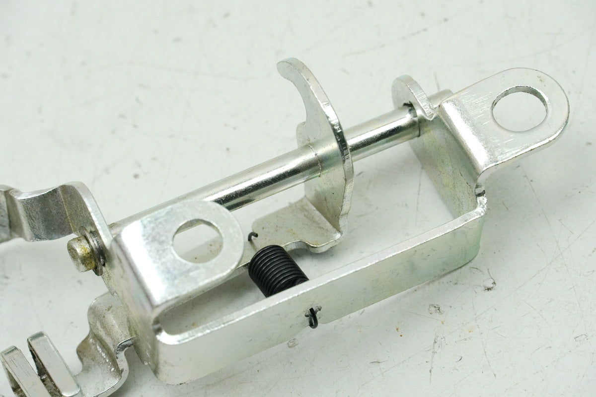 Honda NSS 125 AD JF69 Forza Fuel Cap Lock Opener Fuel Filler Plate