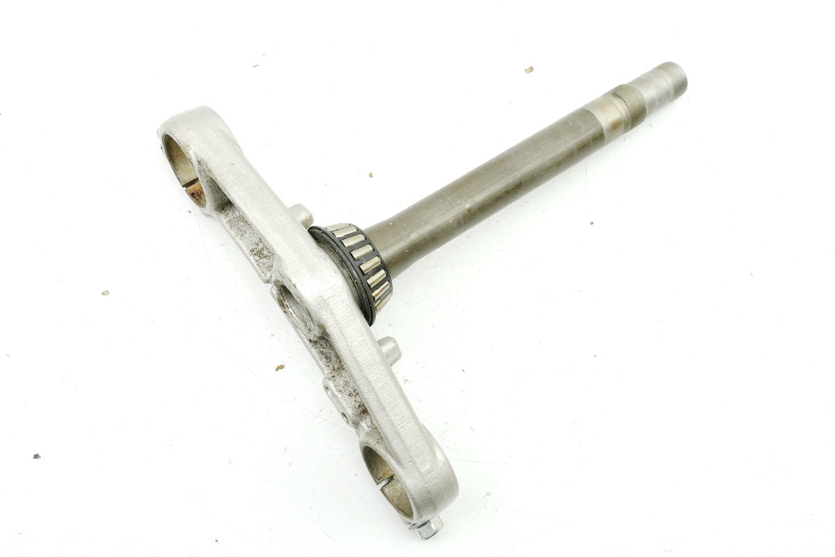 SUZUKI GSF 400 GK75B Bandit Lower Triple Clamp Fork