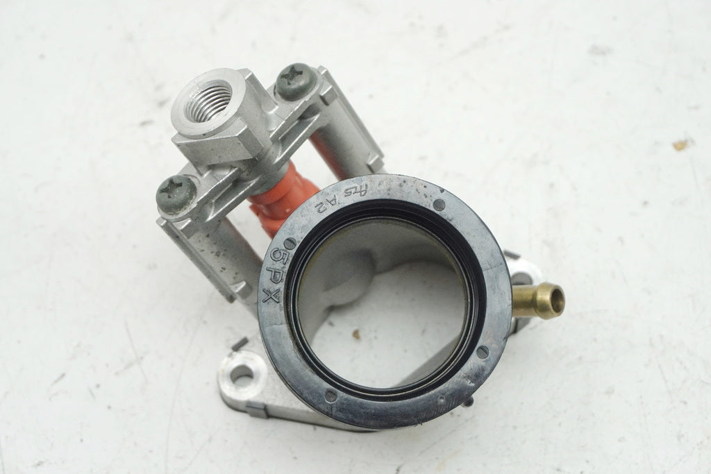 YAMAHA MT01 RP12 INJECTOR REAR INTAKE MANIFOLD INJECTION