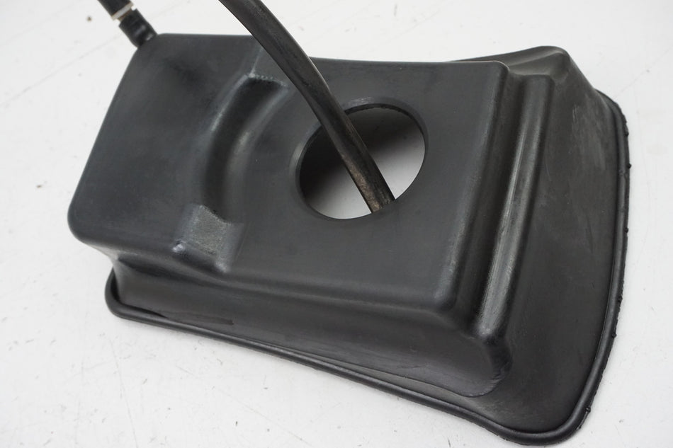 SUZUKI UH 125 BP BURGMAN K2-K6 Tankstutzen Überlauf Abdeckung Gummi Deckel