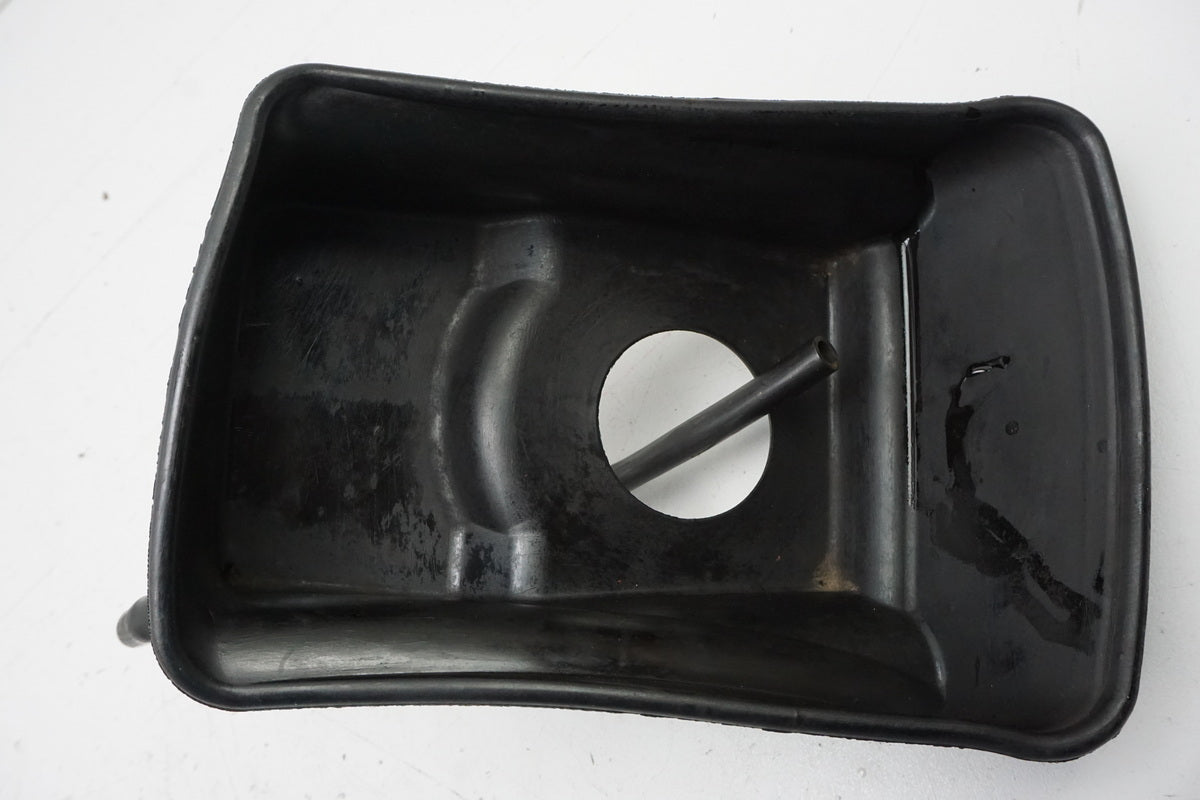 SUZUKI UH 125 BP BURGMAN K2-K6 Fuel Filler Neck Overflow Cover Rubber Cap