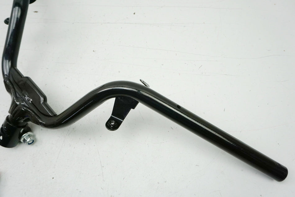 SUZUKI UH 125 BP BURGMAN K2-K6 Lenker Handlebar
