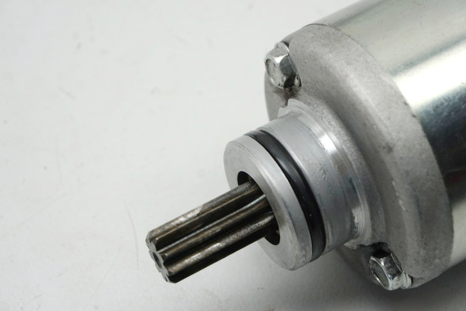SUZUKI UH 125 BP BURGMAN K2-K6 Motor de arranque