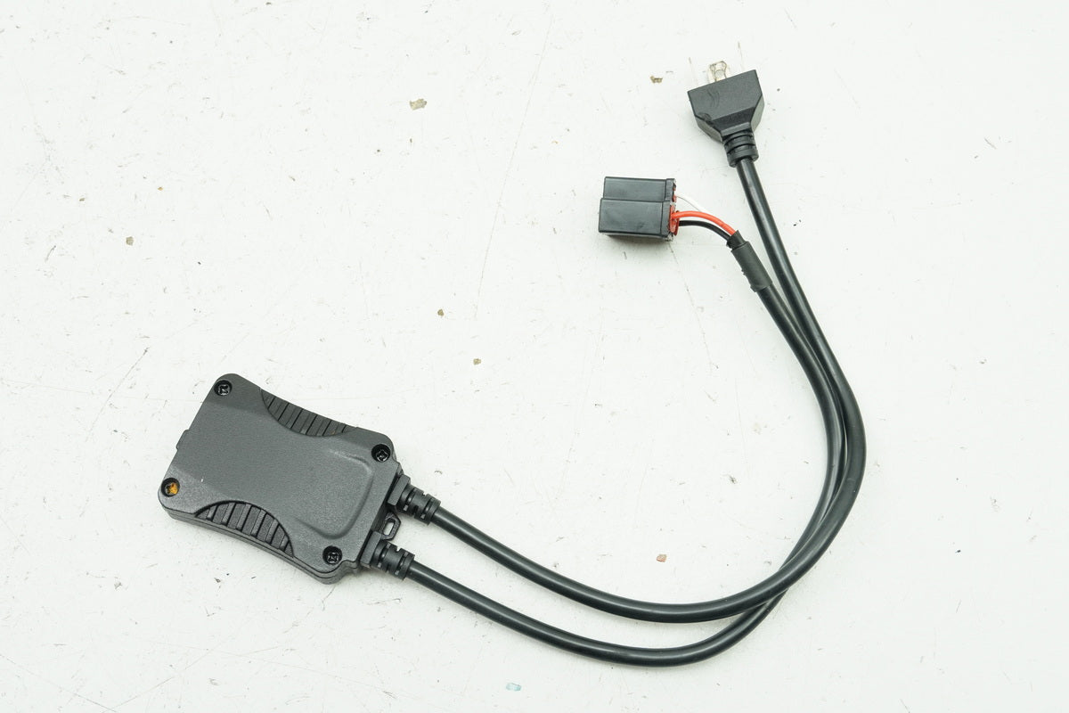 KTM 1290 SUPERDUKE R CAN Bus Adaptermodule Philips H4 Scheinwerfersatz für Lampe