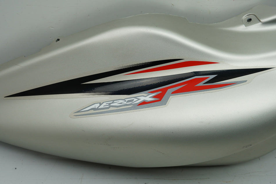 YAMAHA YQ 50 L AEROX Heckverkleidung rechts Abdeckung Cover Heck 5BR-F1741-03