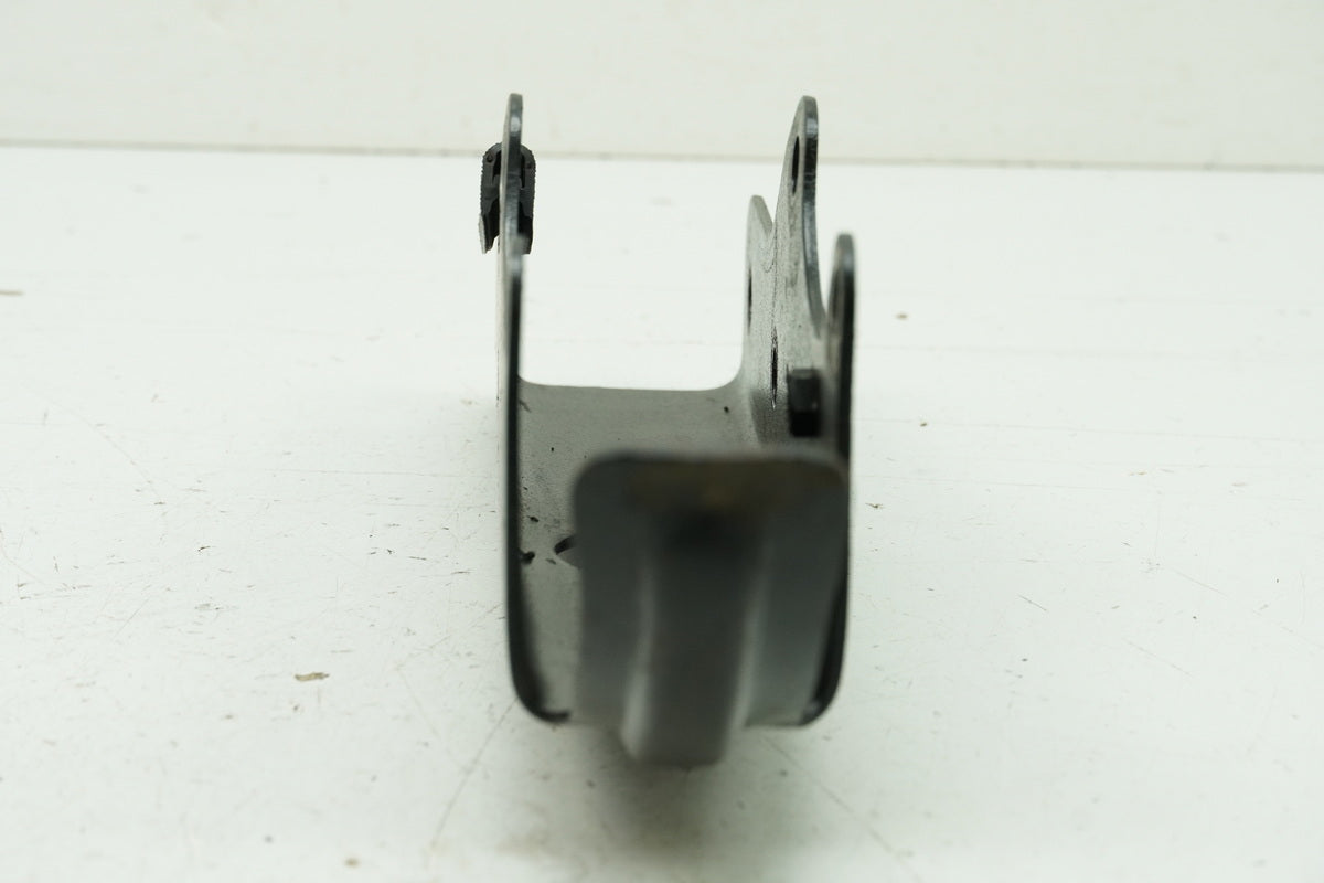 Aprilia Pegaso 650 660 Strada Engine Mount Screw Axle Bolt Retaining Plate