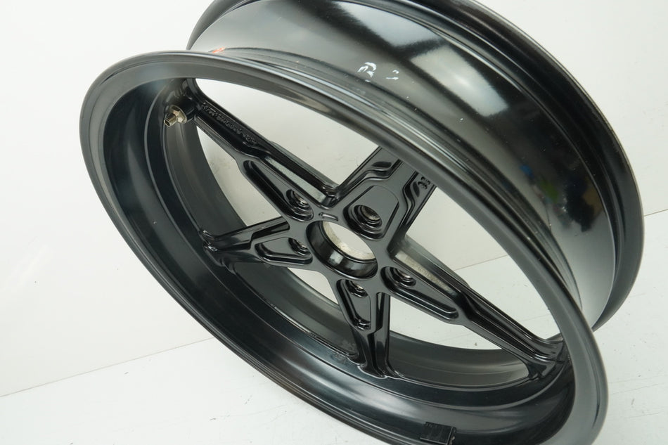BMW R nine T Urban G/S 0J41 Felge hinten Hinterrrad J 17 x MT 4.50 schwarz Wheel