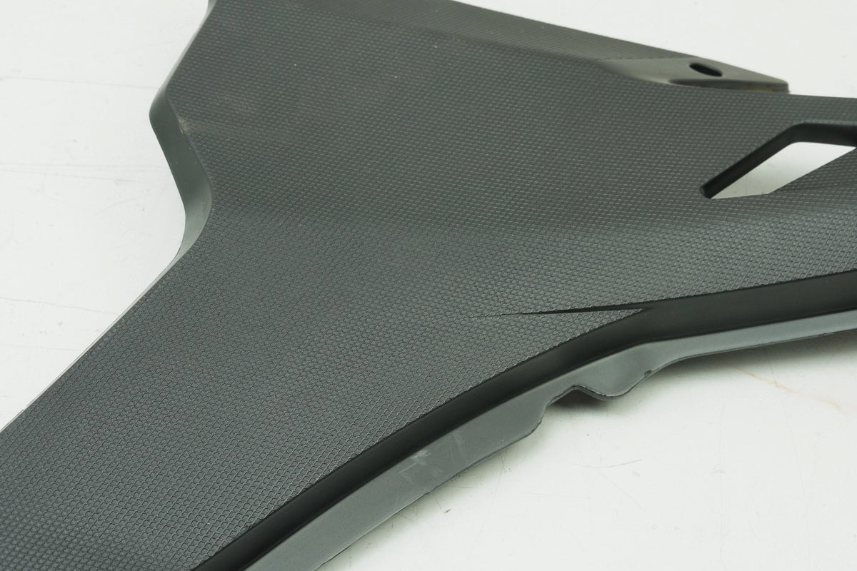 APRILIA RS 125 RS4 ZD4TW Seitendeckel rechts Abdeckung Rahmen Cover Blende