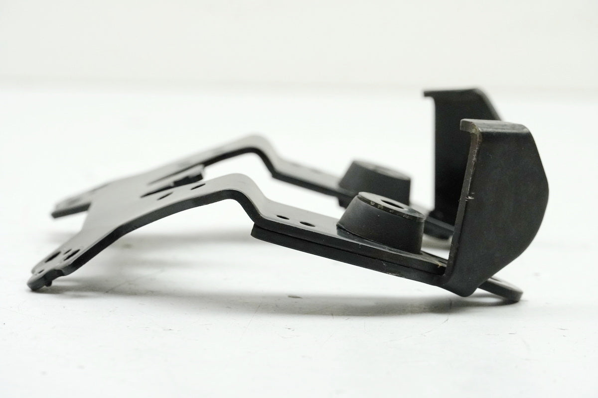 SUZUKI GSF 400 GK75B Bandit Soporte Cuentakilómetros Soporte de Cabina Placa de Soporte Tacómetro