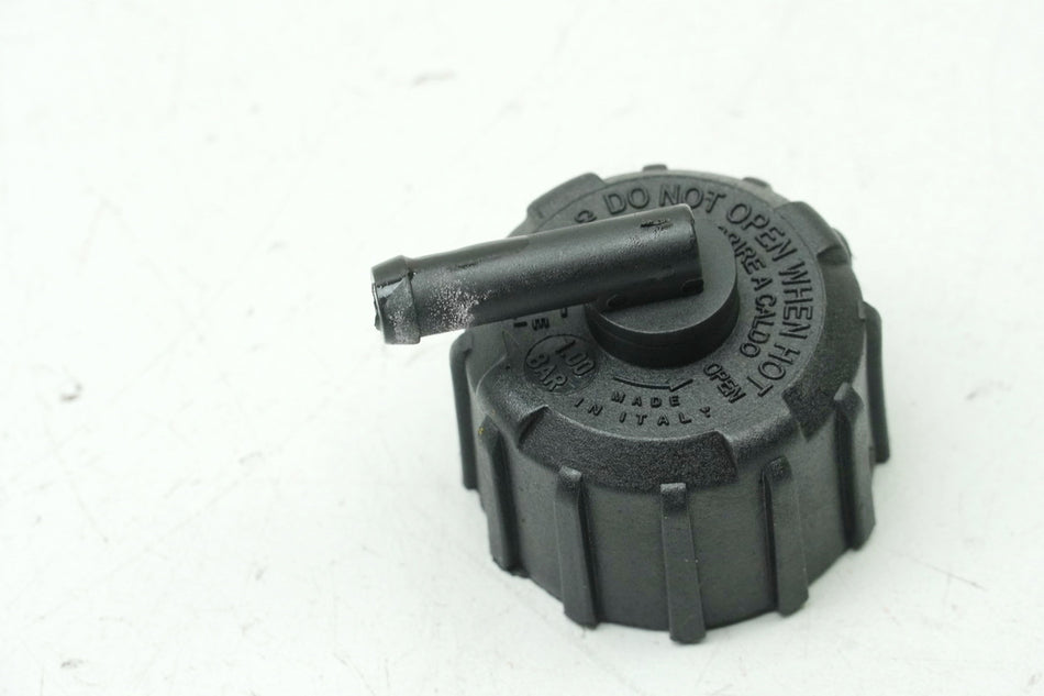 APRILIA RS 125 RS4 ZD4TW Tapa del radiador Tapón de cierre Tapa Toma del radiador Tapa