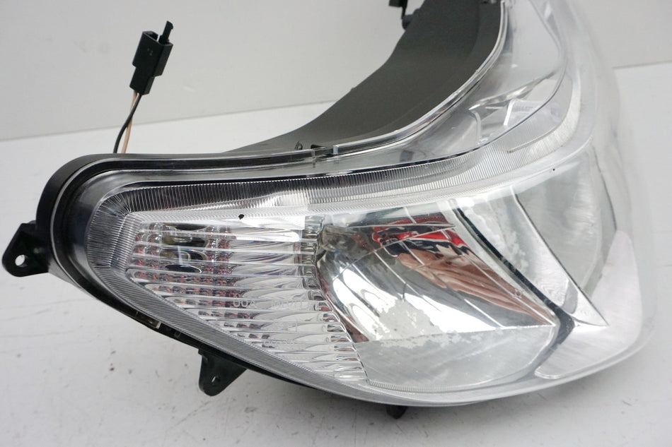 SUZUKI UH 125 BP BURGMAN K2-K6 Faro delantero