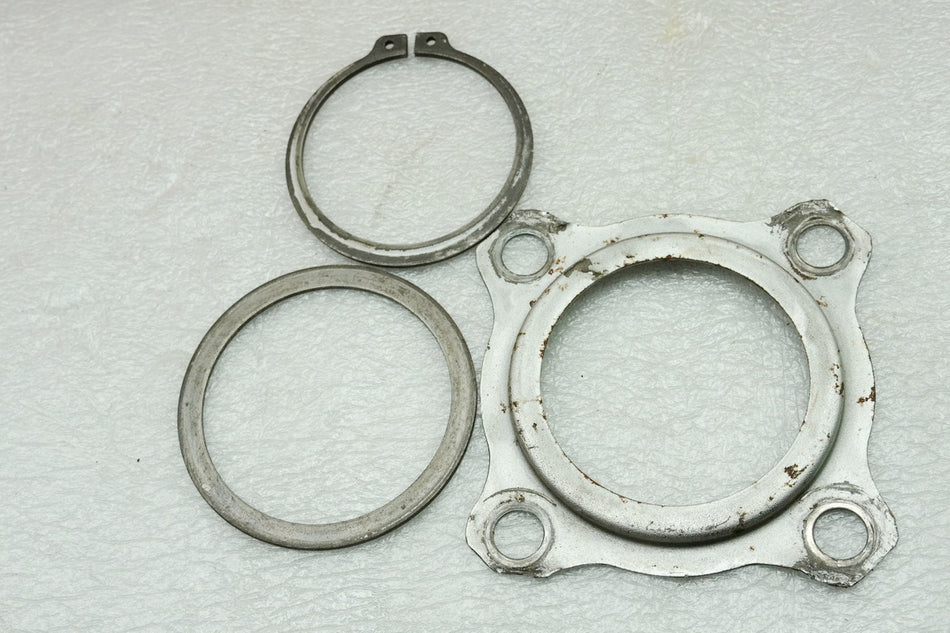 YAMAHA RD 250 1A2 Halterung Kettenrad Aufnahme Ring Kranz Springring (für Felge)