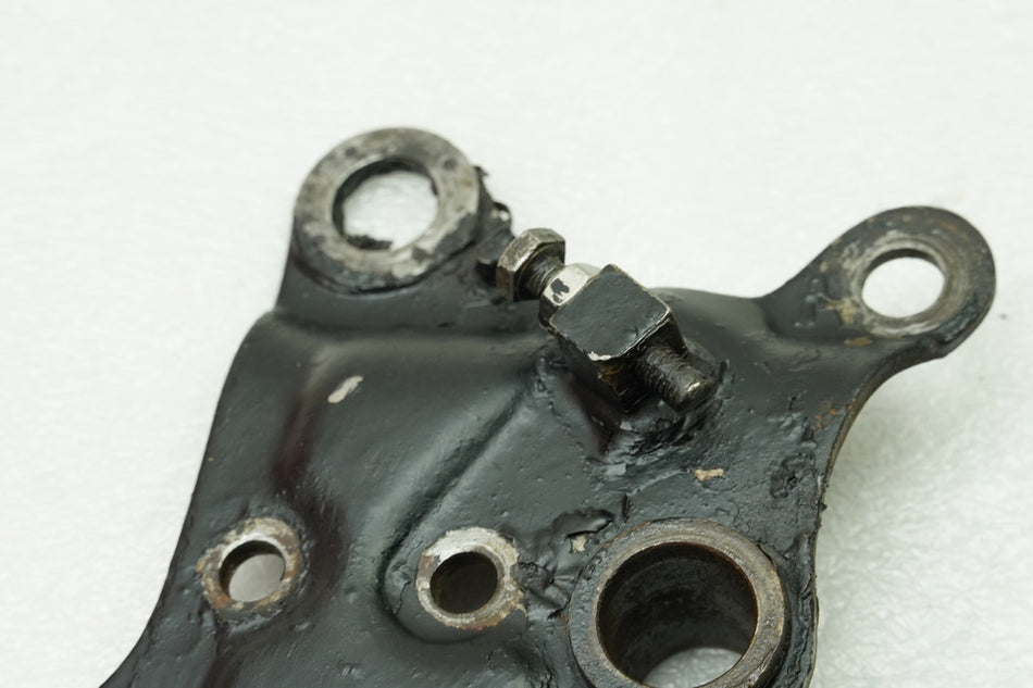 YAMAHA RD 250 1A2 Fußrastenanlage Sozius rechts Halter Fußraste Fußrastenplatte