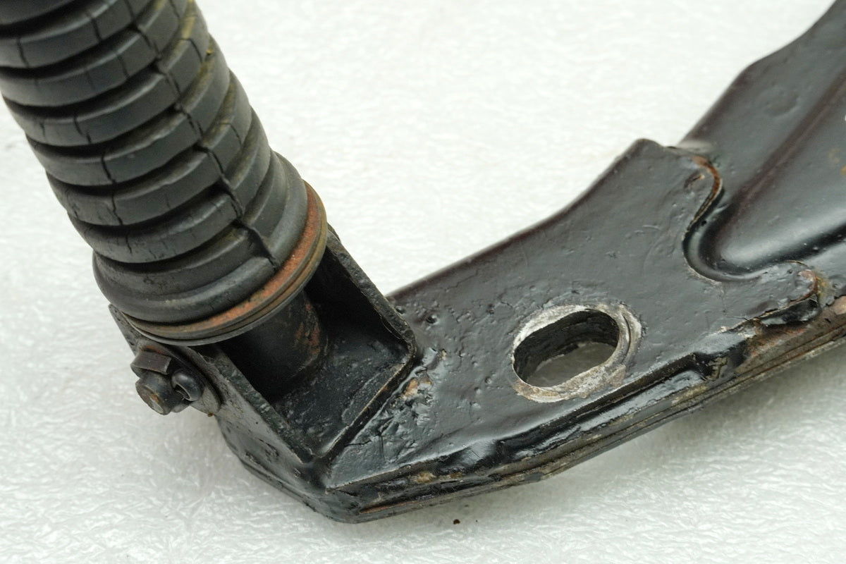 YAMAHA RD 250 1A2 Footrest Assembly Pillion Right Holder Footrest Plate