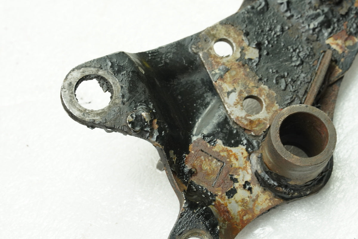 YAMAHA RD 250 1A2 Footrest Assembly Pillion Right Holder Footrest Plate