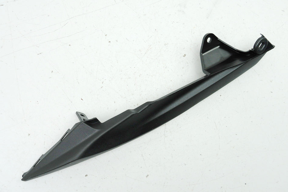 HONDA CB 125 F JC64 HECKVERKLEIDUNG RECHTS UNTEN ABDECKUNG COVER VERKLEIDUNG