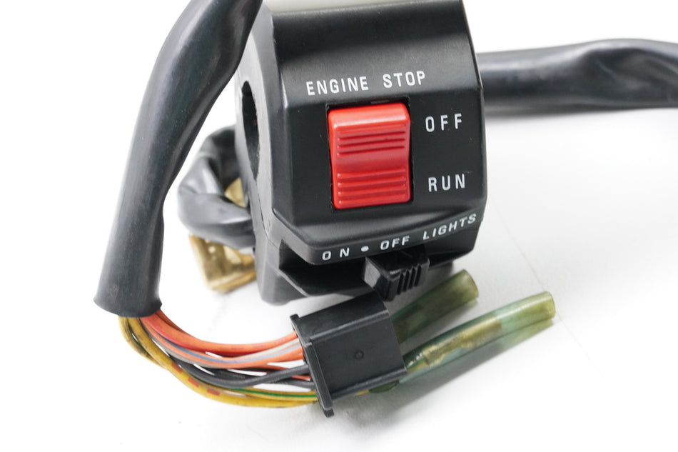 SUZUKI GSXF 750 GR78A Mando de manillar derecho Interruptor Parada de emergencia Interruptor de apagado del motor