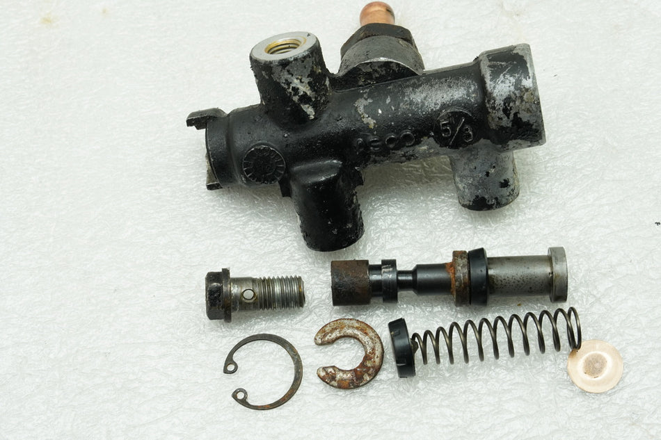 YAMAHA RD 250 1A2 Bremszylinder hinten Bremspumpe Fußbremszylinder