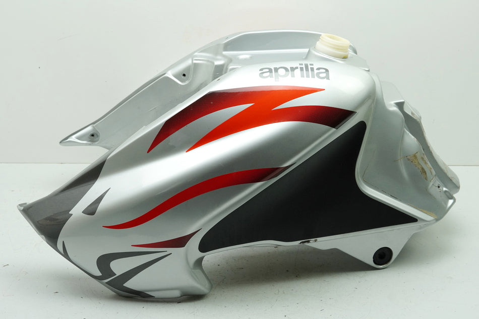 Aprilia Pegaso 650 660 Strada Tank Benzintank Kraftstofftank 2007 Grau/ Platinum