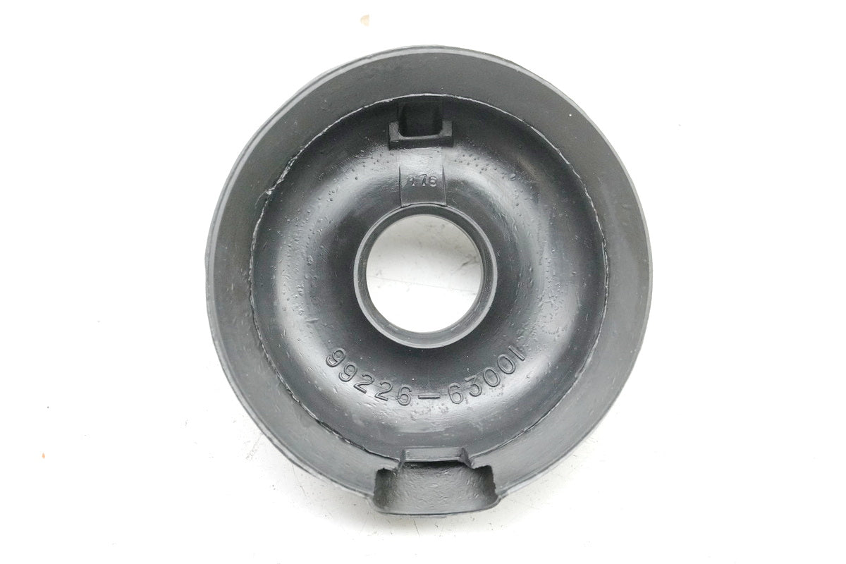SUZUKI GSF 400 GK75B Bandit Cubierta Faro Goma Tapa