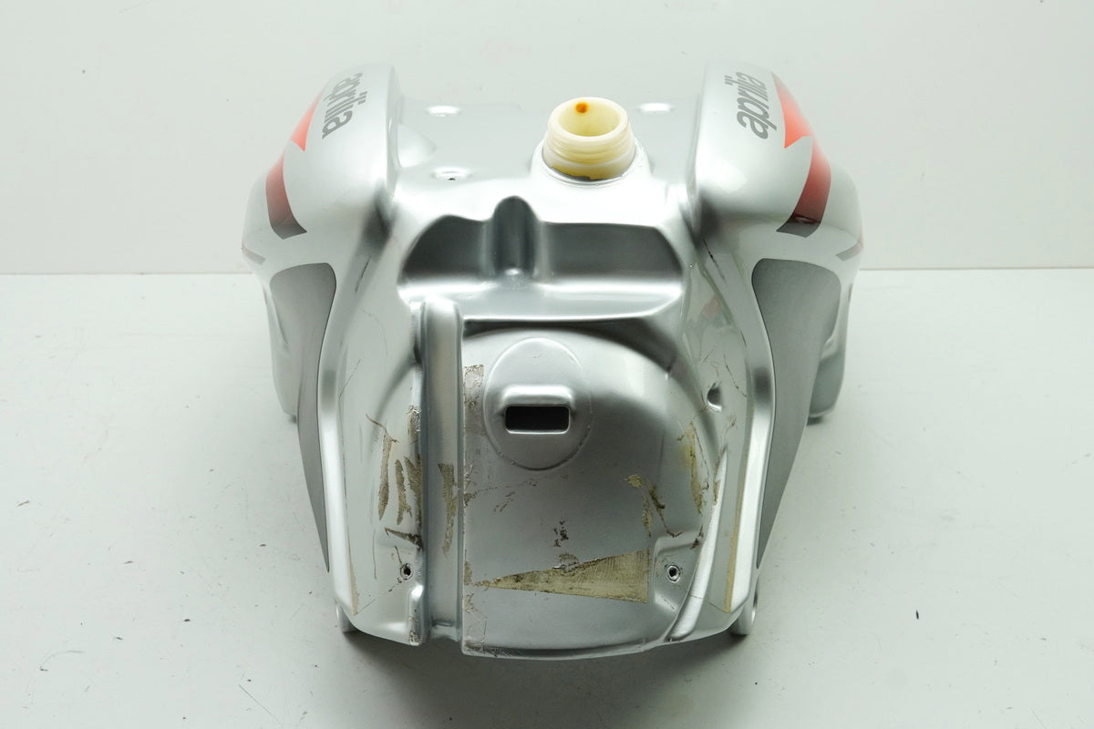 Aprilia Pegaso 650 660 Strada Tank Benzintank Kraftstofftank 2007 Grau/ Platinum