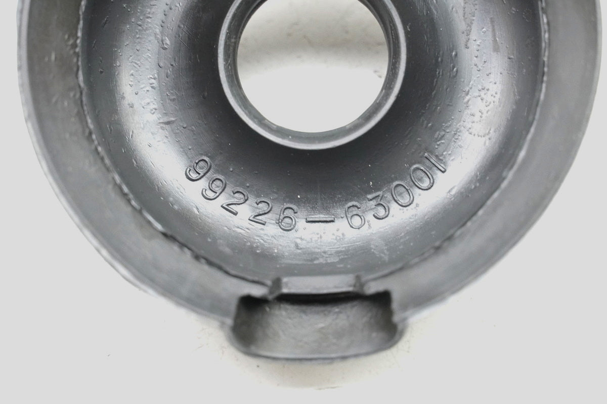 SUZUKI GSF 400 GK75B Bandit Cubierta Faro Goma Tapa