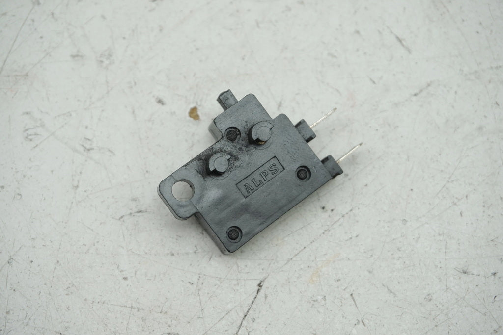 YAMAHA MT01 RP12 FRONT BRAKE LIGHT SWITCH