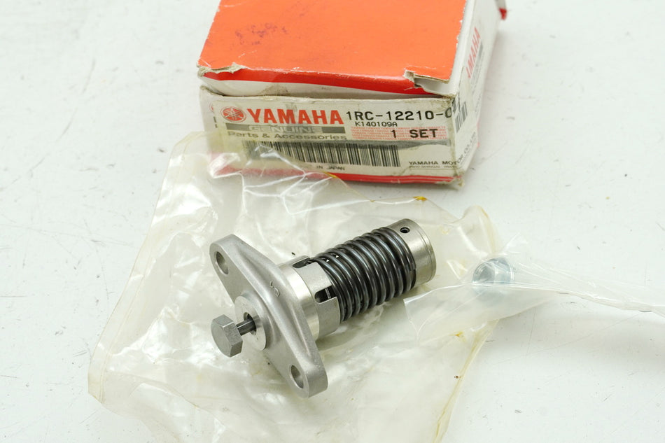 YAMAHA TRACER 900 RN29 MT09 Tensor de cadena de distribución NUEVO - 1RC-12210-04