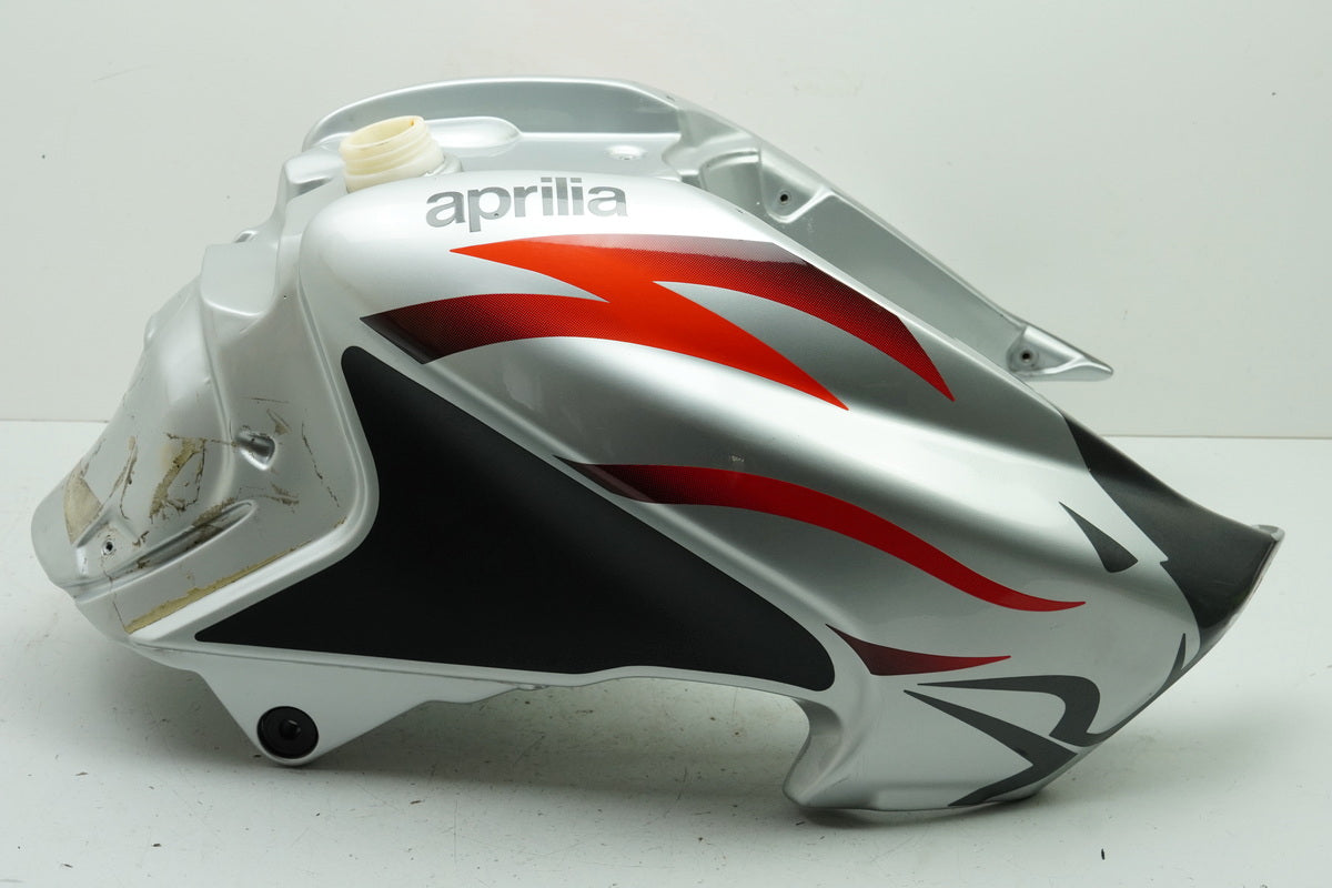Aprilia Pegaso 650 660 Strada Tank Benzintank Kraftstofftank 2007 Grau/ Platinum