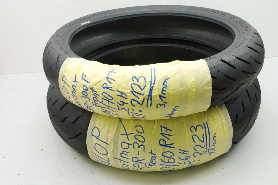 Neumáticos Dunlop Sportmax GPR 300 juego de neumáticos 110/70 R17 + 150/60 R17
