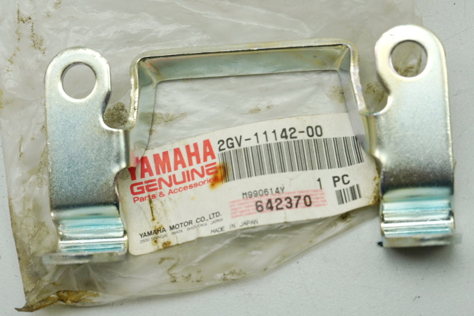 YAMAHA XV 535 VIRAGO 2YL Halterung für Cover Blende am Zylinderkopf 2GV-11142-00
