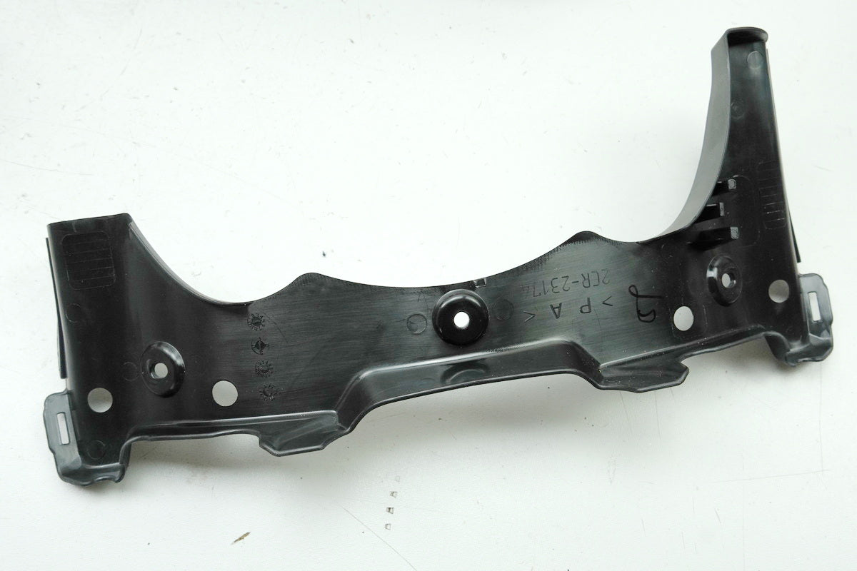 Yamaha YZF R1 RN32 RN49 Halterung Scheinwerfer Abdeckung Cover Verkleidung oben