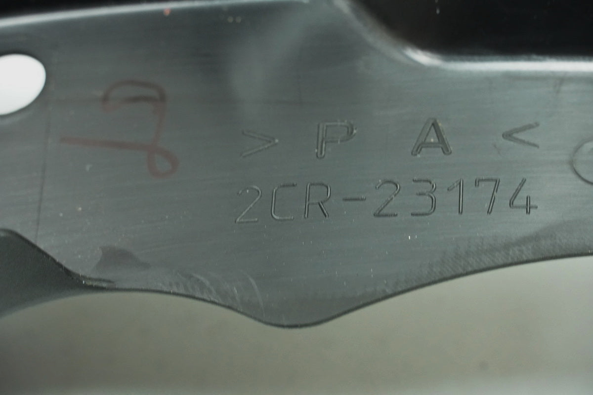 Yamaha YZF R1 RN32 RN49 Halterung Scheinwerfer Abdeckung Cover Verkleidung oben