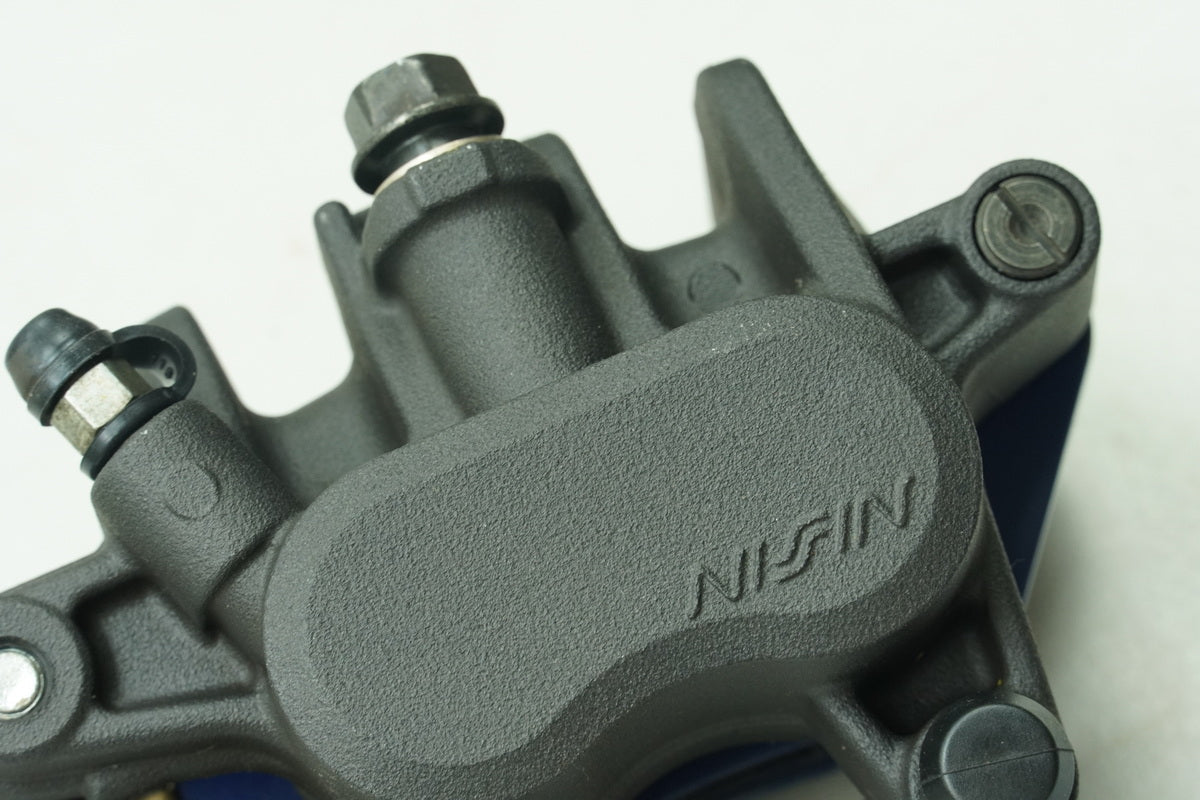 Honda NSS 125 AD JF69 Forza Bremssattel vorn Nissin Bremszange Bremskolben