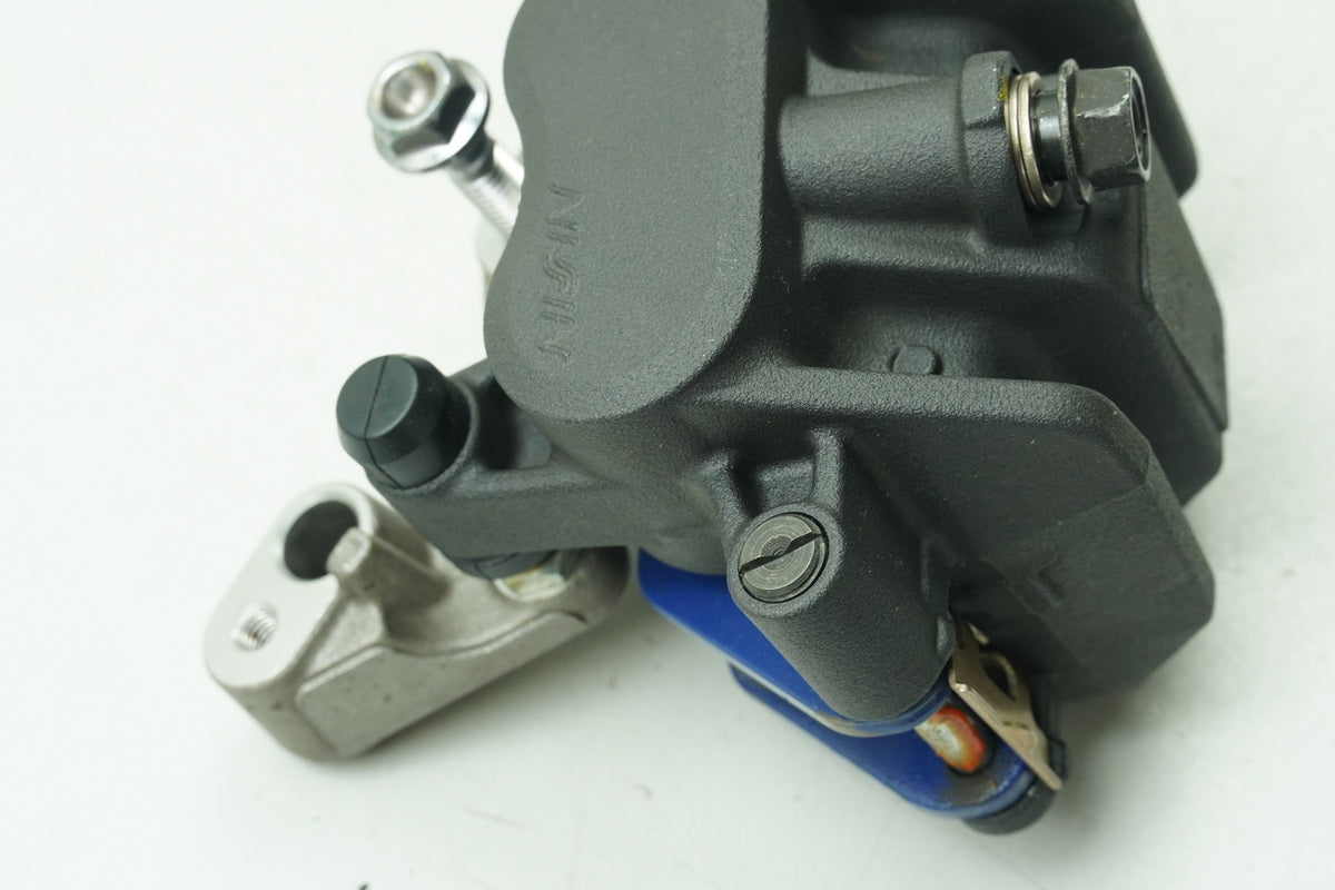 Honda NSS 125 AD JF69 Forza Bremssattel vorn Nissin Bremszange Bremskolben
