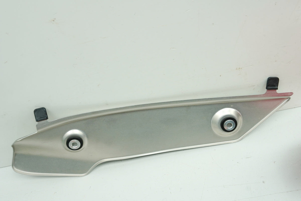 Yamaha YZF R1 RN32 RN49 Abdeckung rechts unten Motor Cover Hitzeschutz Krümmer