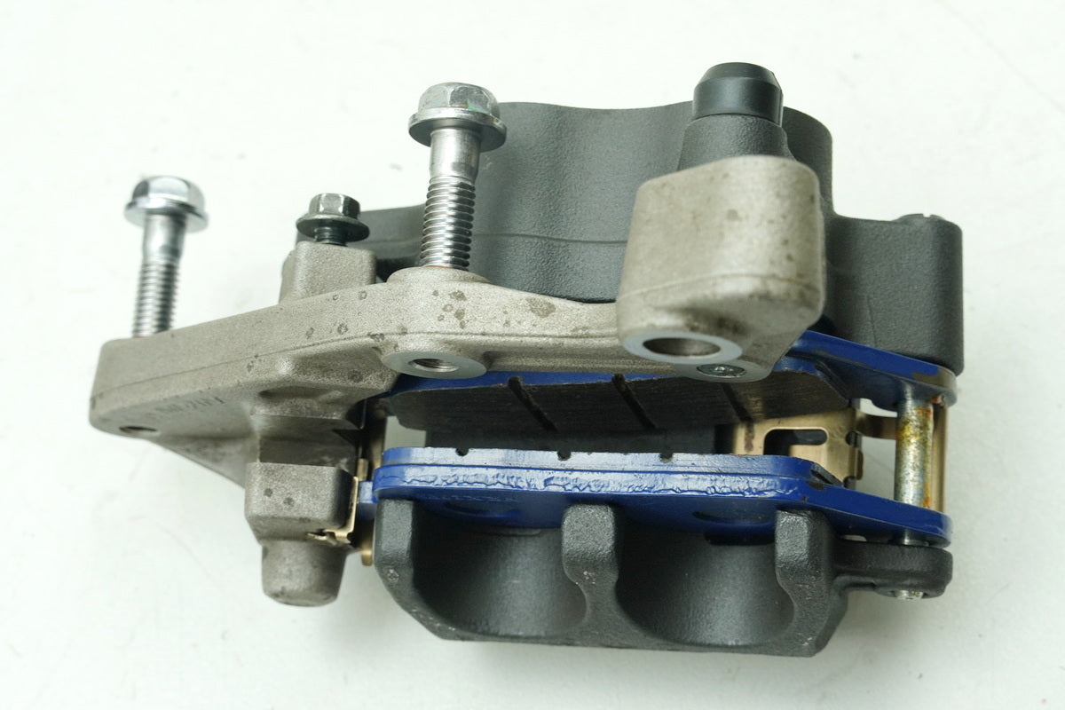 Honda NSS 125 AD JF69 Forza Bremssattel vorn Nissin Bremszange Bremskolben