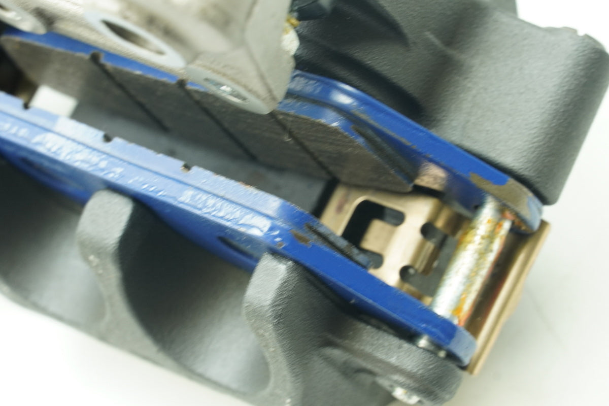 Honda NSS 125 AD JF69 Forza Bremssattel vorn Nissin Bremszange Bremskolben