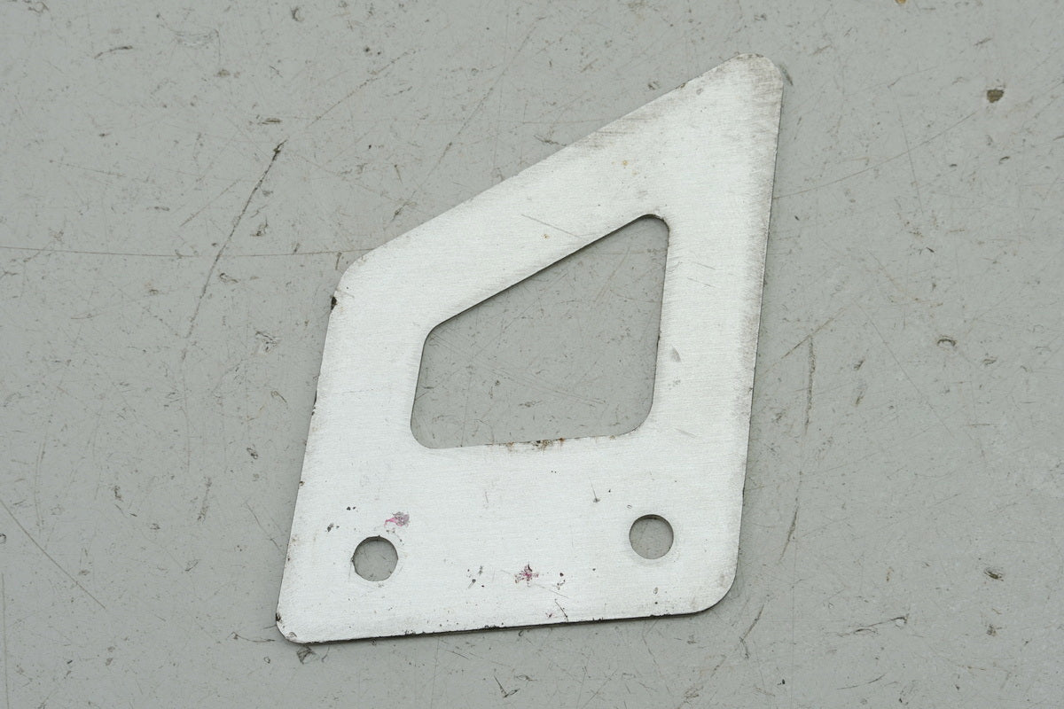 YAMAHA TDR 125 3XE Belgarda Tapa cubierta pinza freno trasero