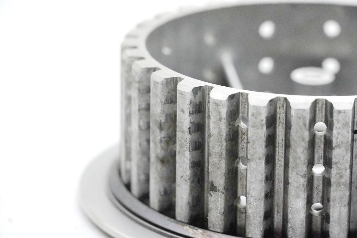 SUZUKI GSF 400 GK75B Bandit Kupplungskorb innen Nabe Kupplung Clutch Basket