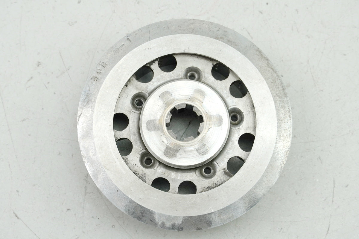 SUZUKI GSF 400 GK75B Bandit Kupplungskorb innen Nabe Kupplung Clutch Basket