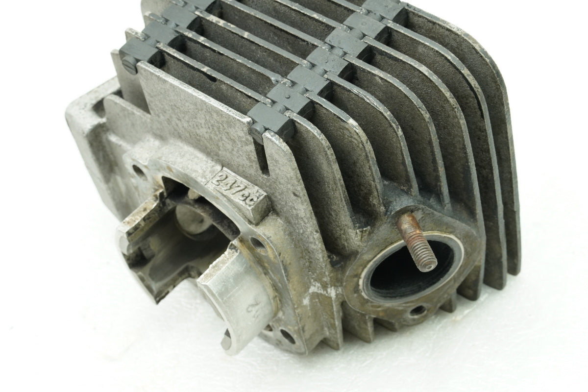YAMAHA RD 250 1A2 Zylinder 2. rechts + Kolben (für Motor)