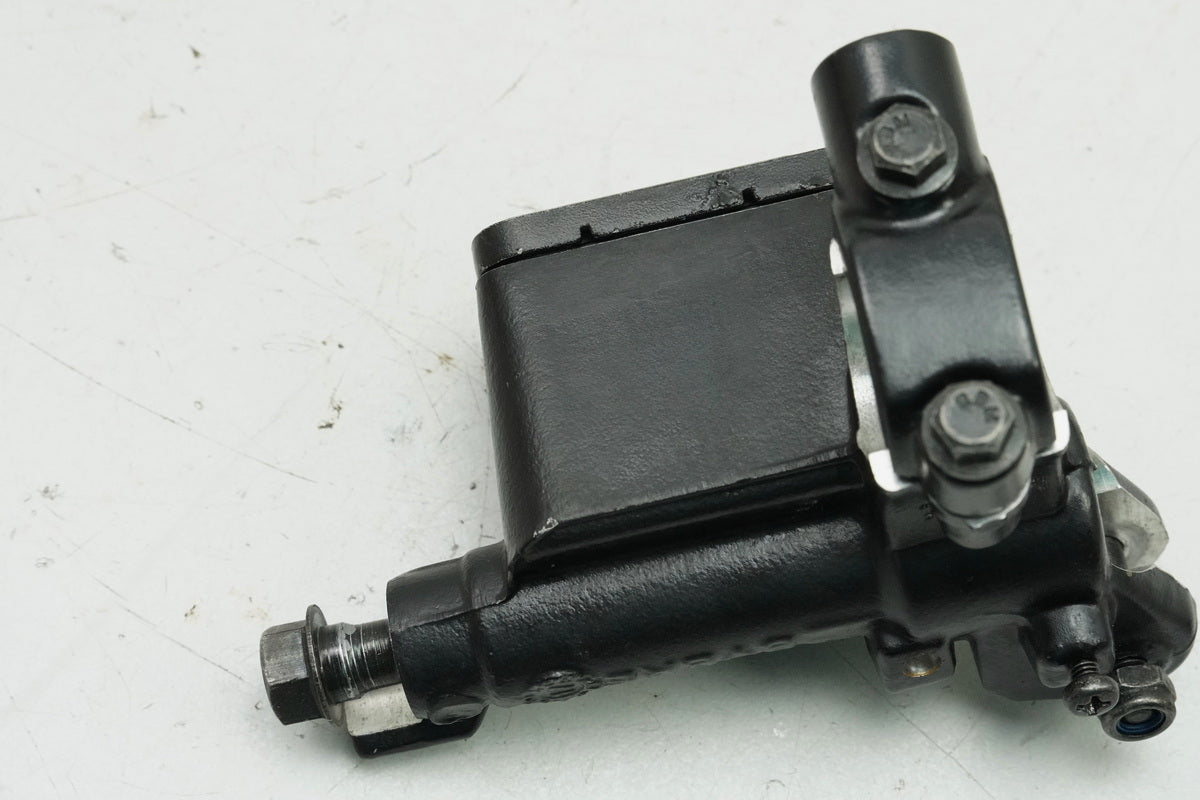 Royal Enfield Himalayan Bremszylinder vorn Bremspumpe Hauptbremszylinder