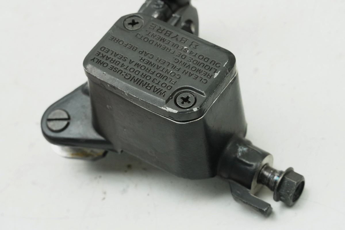 Royal Enfield Himalayan Bremszylinder vorn Bremspumpe Hauptbremszylinder