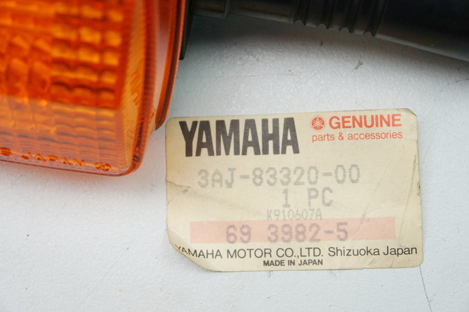 Yamaha Blinker vorn rechts Turn Signal original 3AJ-83320-00 XT500 XT600 - NEU