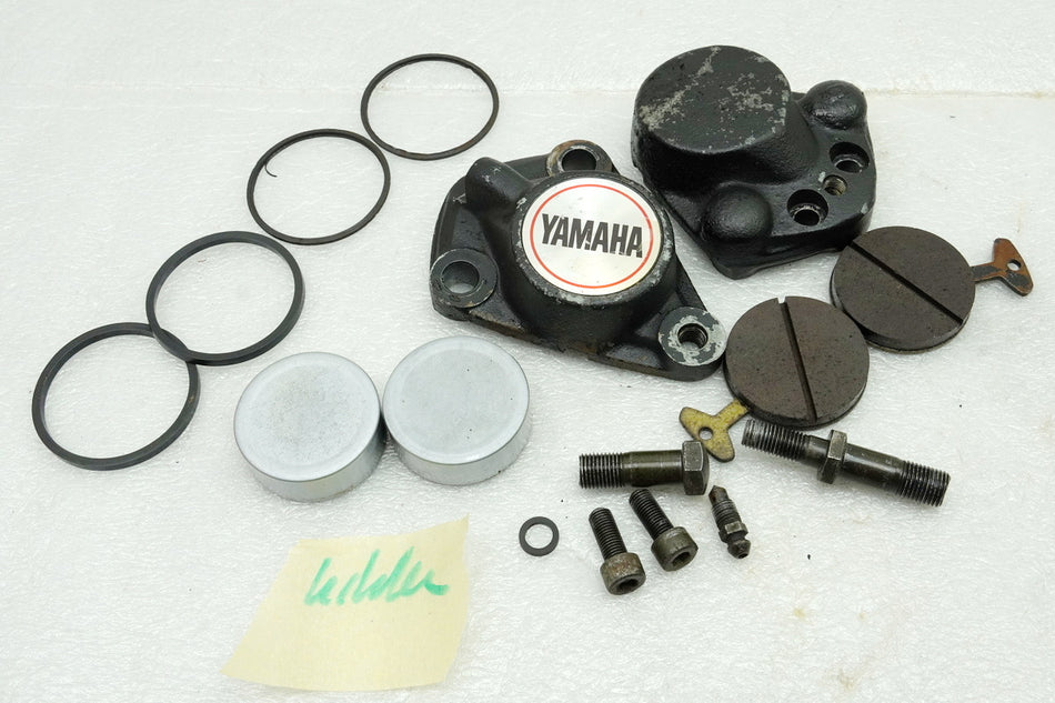YAMAHA RD 250 1A2 Pinza de freno trasera Pistón de freno Pastillas de freno